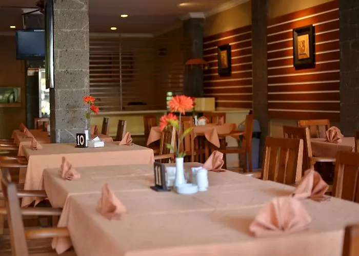 Hotel Taman Rosani & 3*