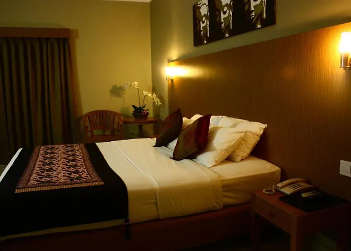 Taman Rosani & 3*