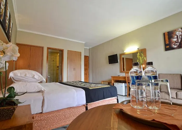 Hotel Taman Rosani & 3*