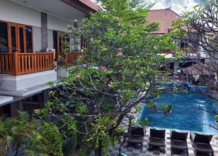 Taman Rosani & 3* Seminyak (Bali)