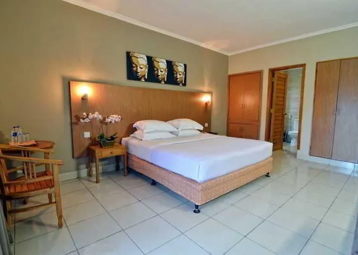 Taman Rosani & 3* Seminyak (Bali)