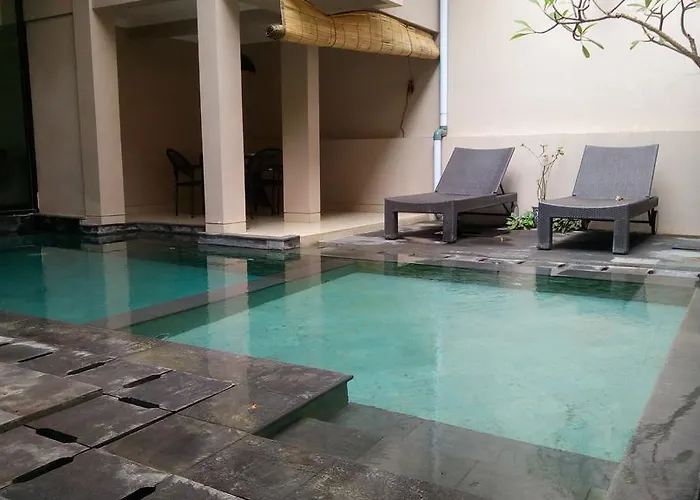 Taman Rosani & 3*