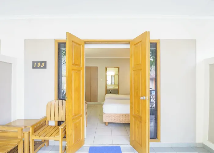 Taman Rosani & Hotel 3*